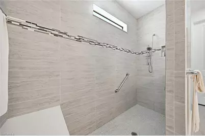 2718 Aviamar Cir, Naples, FL 34114 - Photo 25