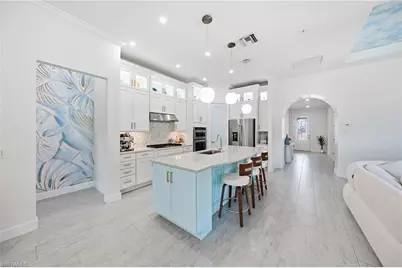 2718 Aviamar Cir, Naples, FL 34114 - Photo 11