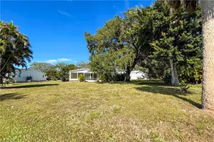 296 Riverwood Rd, Naples, FL 34114 - Photo 13
