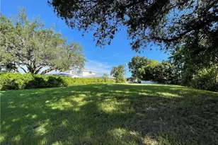 1223 Coconut Dr, Fort Myers, FL 33901 - Photo 3