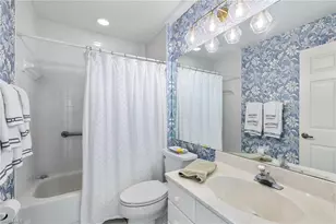 768 Wiggins Lake Dr, Naples, FL 34110 - Photo 17