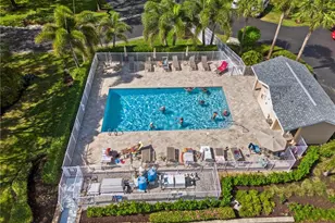 768 Wiggins Lake Dr, Naples, FL 34110 - Photo 31