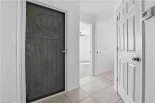 7762 Jewel Ln, Naples, FL 34109 - Photo 7