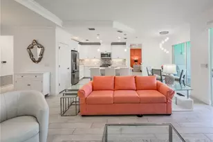 2543 Seychelles Dr, Naples, FL 34112 - Photo 5