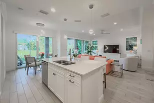 2543 Seychelles Dr, Naples, FL 34112 - Photo 17