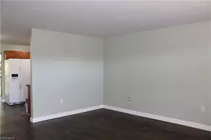 741 Palm View Dr, Naples, FL 34110 - Photo 3