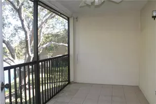 741 Palm View Dr, Naples, FL 34110 - Photo 5