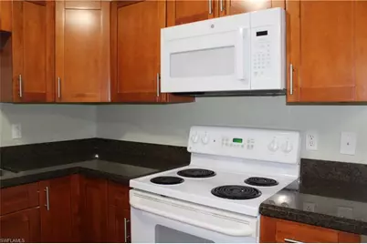 741 Palm View Dr #E3, Naples, FL 34110 - Photo 7