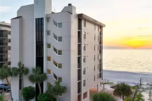 9415 Gulf Shore Dr, Naples, FL 34108 - Photo 3