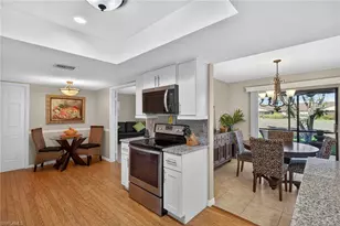 303 Reynolds Ct, Naples, FL 34112 - Photo 9