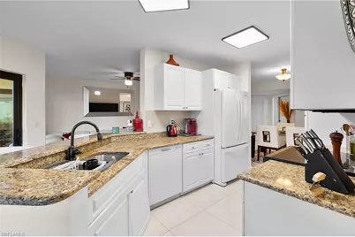 15 Bennington Dr #3, Naples, FL 34104 - Photo 9