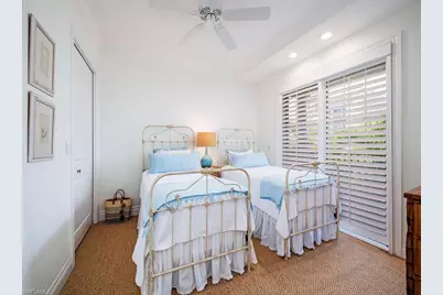 597 4th Ave S #2, Naples, FL 34102 - Photo 11