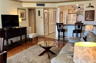 190 Turtle Lake Ct, Naples, FL 34105 - Photo 3