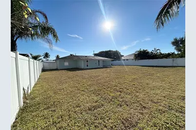 1428 SE 20th Ave, Cape Coral, FL 33990 - Photo 35