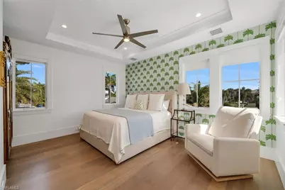 330 Broad Ave N, Naples, FL 34102 - Photo 31