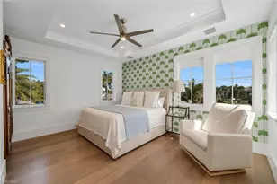 330 Broad Ave N, Naples, FL 34102 - Photo 31