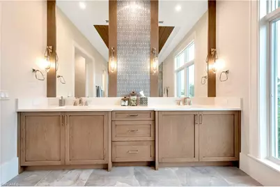 330 Broad Ave N, Naples, FL 34102 - Photo 19