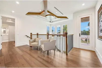 330 Broad Ave N, Naples, FL 34102 - Photo 27