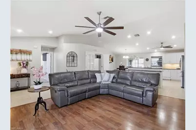 2833 NW 4th Ave, Cape Coral, FL 33993 - Photo 5