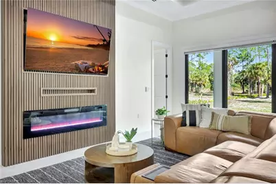 2546 4th St NW, Naples, FL 34120 - Photo 7