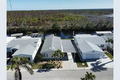 17611 Canal Cove Ct, Fort Myers Beach, FL 33931 - Photo 3