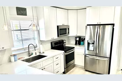 53 High Point Cir W #304, Naples, FL 34103 - Photo 1