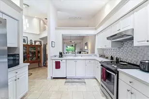 1827 W Crown Pointe Blvd, Naples, FL 34112 - Photo 5