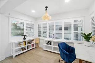 1100 8th Ave S, Naples, FL 34102 - Photo 23