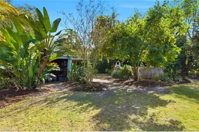 27101/111 Orange Court Dr, Bonita Springs, FL 34135 - Photo 33