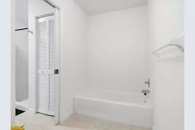 1833 Courtyard Way #E105, Naples, FL 34112 - Photo 15