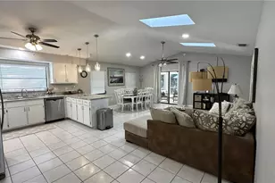 630 103rd Ave N, Naples, FL 34108 - Photo 7