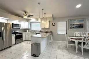 630 103rd Ave N, Naples, FL 34108 - Photo 21