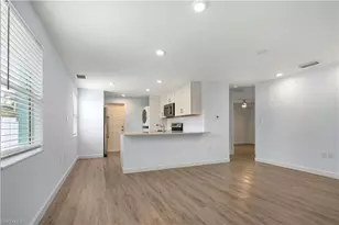 807 106th Ave N, Naples, FL 34108 - Photo 15