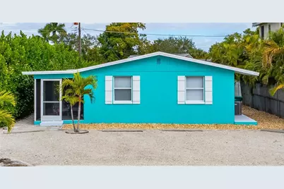 807 106th Ave N, Naples, FL 34108 - Photo 1