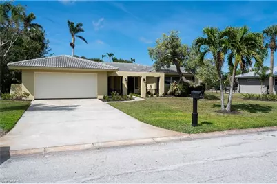 5654 Eichen Cir W, Fort Myers, FL 33919 - Photo 47