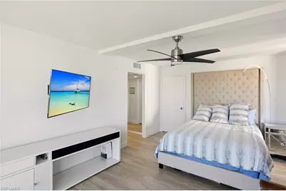 4551 Gulf Shore Blvd N #1500, Naples, FL 34103 - Photo 27