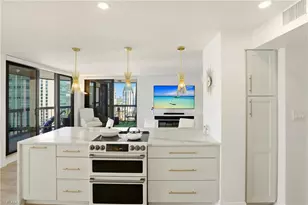 4551 Gulf Shore Blvd N, Naples, FL 34103 - Photo 15