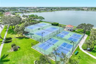 7784 Emerald Cir, Naples, FL 34109 - Photo 35