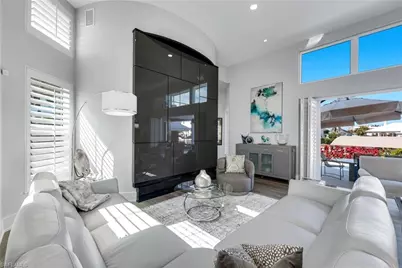 375 Germain Ave, Naples, FL 34108 - Photo 5