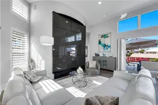 375 Germain Ave, Naples, FL 34108 - Photo 5