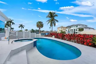 375 Germain Ave, Naples, FL 34108 - Photo 33