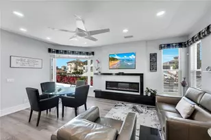 375 Germain Ave, Naples, FL 34108 - Photo 13