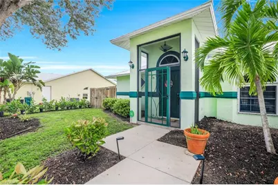 45 Wickliffe Dr, Naples, FL 34110 - Photo 3