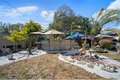 2114 E Gardenia Cir, North Fort Myers, FL 33917 - Photo 37