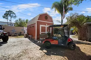 2114 E Gardenia Circle, North Fort Myers, FL 33917 - Photo 33