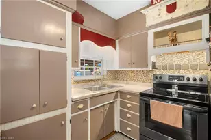 2114 E Gardenia Circle, North Fort Myers, FL 33917 - Photo 15