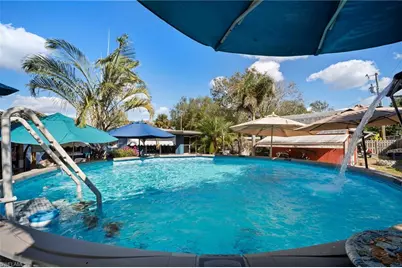 2114 E Gardenia Cir, North Fort Myers, FL 33917 - Photo 47