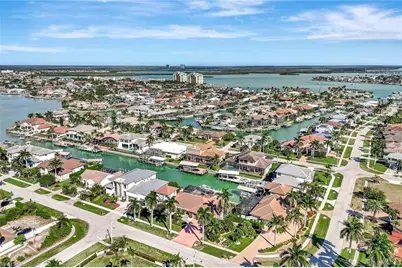 911 Giralda Ct, Marco Island, FL 34145 - Photo 43