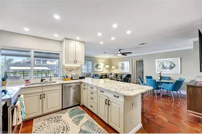 911 Giralda Ct, Marco Island, FL 34145 - Photo 15