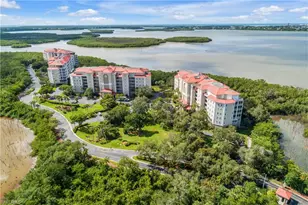 269 Vintage Bay Dr, Marco Island, FL 34145 - Photo 3